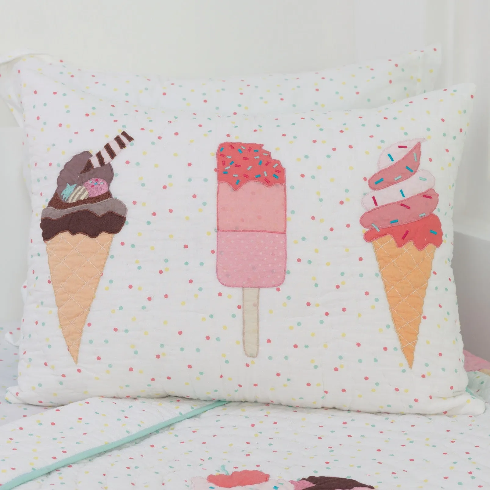 Scoops & Smiles Kids Bedding Set, Ages 3 to 15